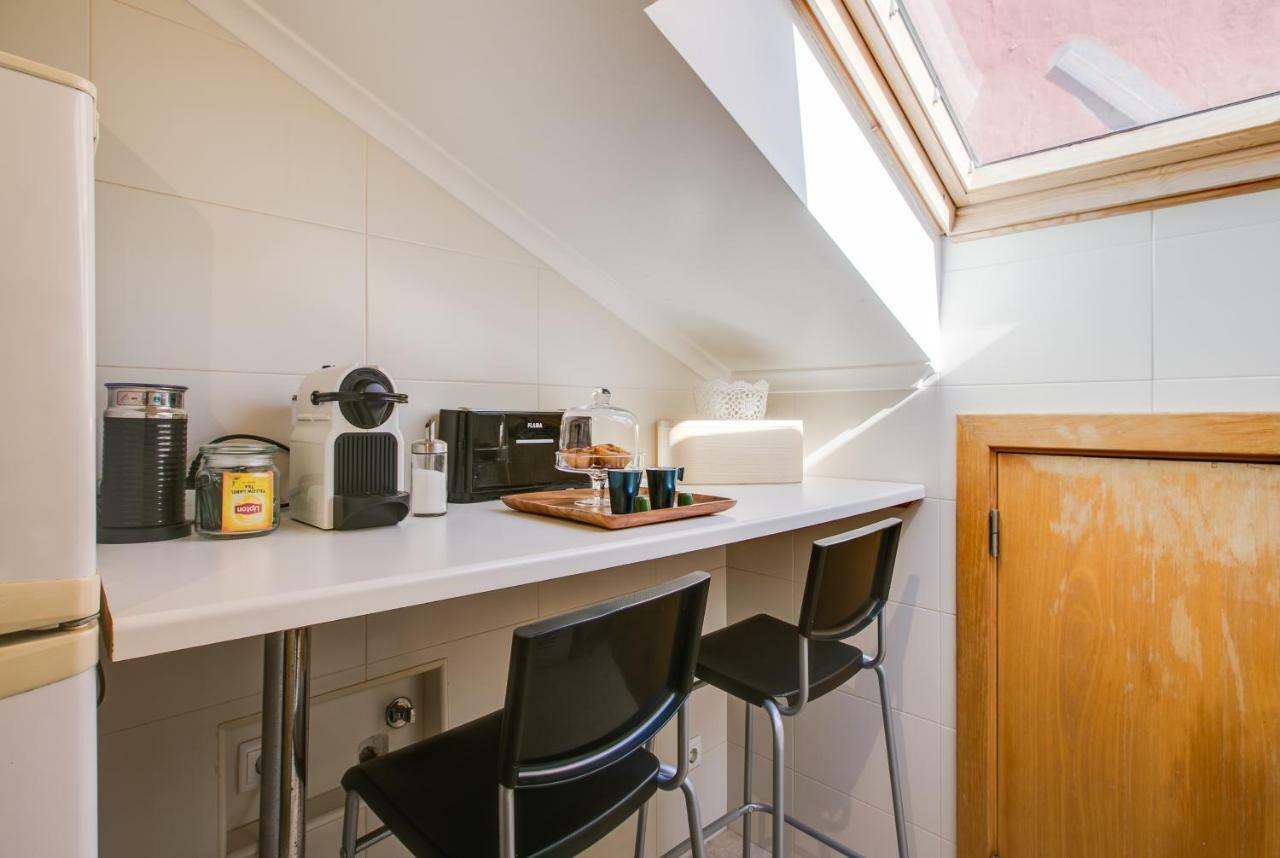 Hidden Gem in Santos Madragoa- Self Check-In Appartement Lissabon Buitenkant foto